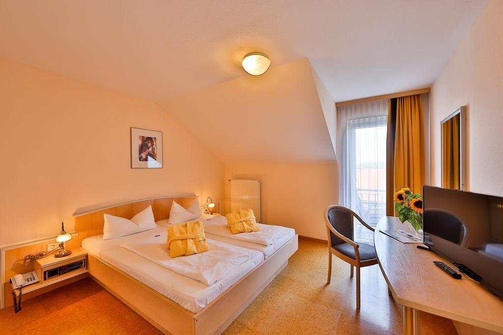 Sonnenhotel Bayerischer Hof - All Inklusive Angebote Verfuegbar Waldmünchen Extérieur photo